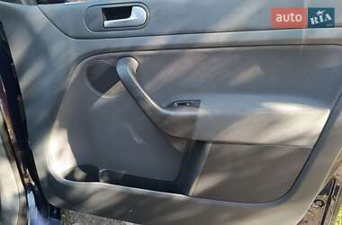Хэтчбек Volkswagen Golf Plus 2008 в 