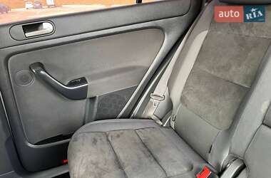 Хэтчбек Volkswagen Golf Plus 2013 в 