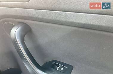 Хэтчбек Volkswagen Golf Plus 2013 в 