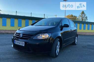 Хэтчбек Volkswagen Golf Plus 2006 в Волочиске