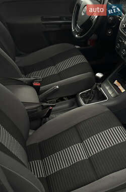 Хетчбек Volkswagen Golf Plus 2007 в Дніпрі