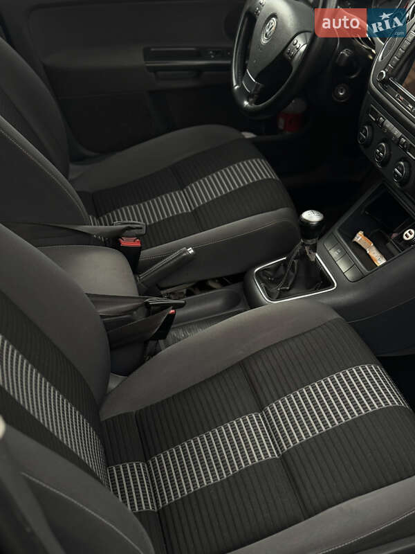 Хетчбек Volkswagen Golf Plus 2007 в Дніпрі