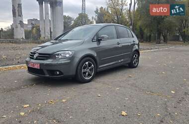 Хэтчбек Volkswagen Golf Plus 2005 в Каменском