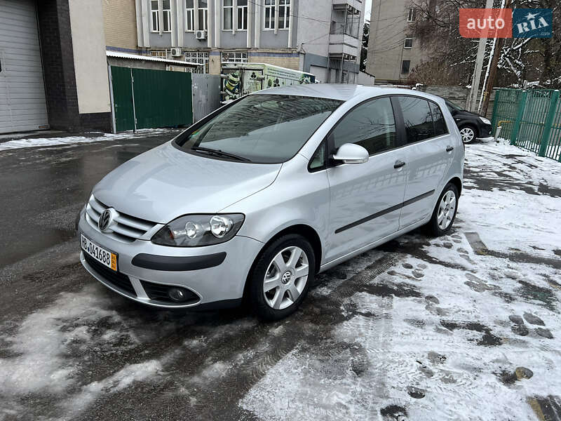 Хэтчбек Volkswagen Golf Plus 2006 в Виннице