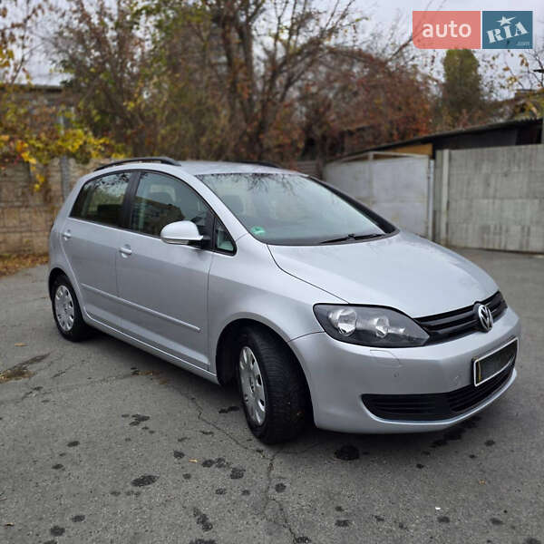 Хетчбек Volkswagen Golf Plus 2010 в Харкові