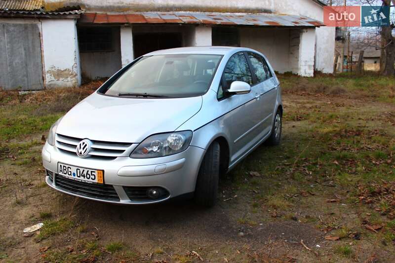 Хетчбек Volkswagen Golf Plus 2006 в Гайвороні