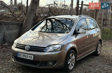 Хэтчбек Volkswagen Golf Plus 2010 в Первомайске