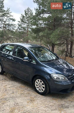 Хетчбек Volkswagen Golf Plus 2005 в Києві