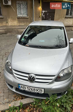 Хетчбек Volkswagen Golf Plus 2005 в 
