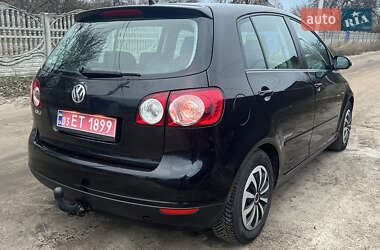 Хэтчбек Volkswagen Golf Plus 2008 в Новых Санжарах