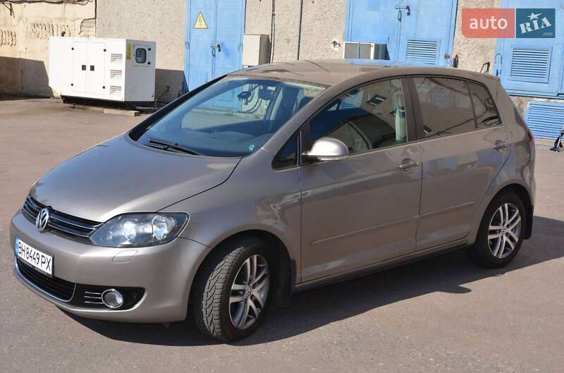 Хэтчбек Volkswagen Golf Plus 2012 в Одессе