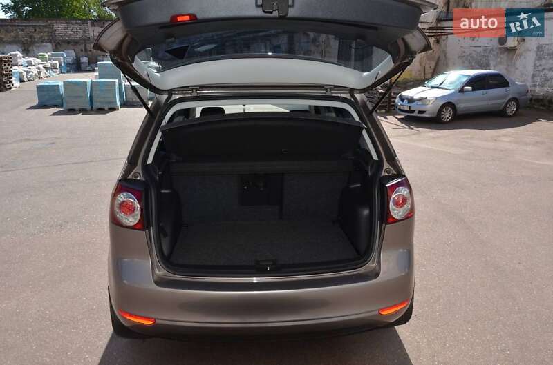 Хэтчбек Volkswagen Golf Plus 2012 в Одессе