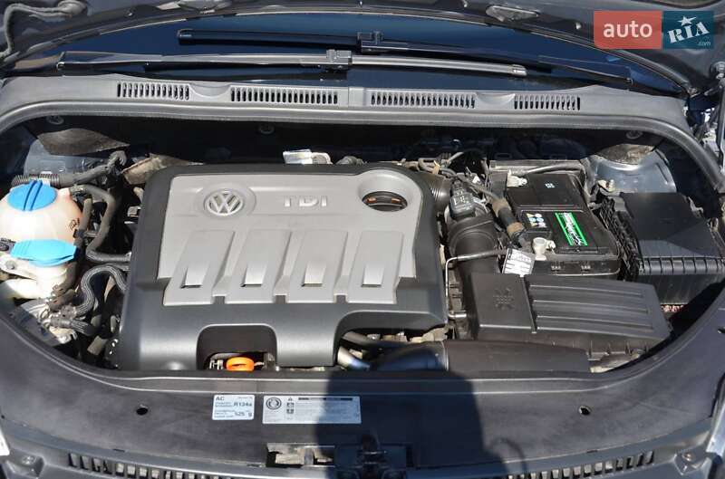 Хэтчбек Volkswagen Golf Plus 2012 в Одессе