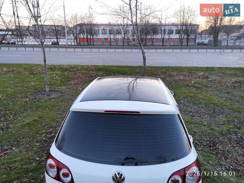 Хетчбек Volkswagen Golf Plus 2012 в Дніпрі