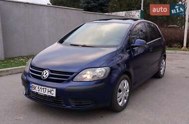 Хетчбек Volkswagen Golf Plus 2005 в Дніпрі