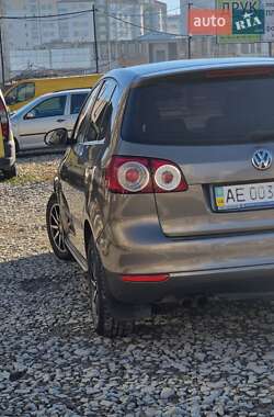 Хэтчбек Volkswagen Golf Plus 2010 в Ивано-Франковске