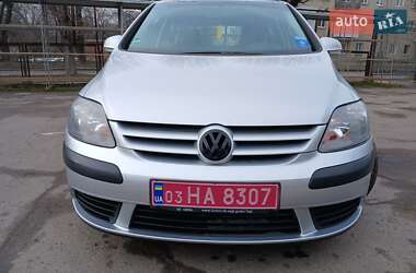 Хэтчбек Volkswagen Golf Plus 2006 в 