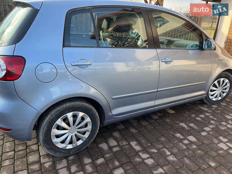 Хэтчбек Volkswagen Golf Plus 2011 в Ивано-Франковске фото 13 Хэтчбек Volkswagen Golf Plus 2011 в Ивано-Франковске