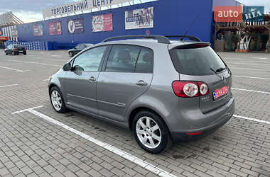 Хэтчбек Volkswagen Golf Plus 2009 в Нововолынске