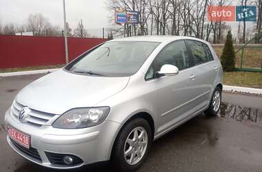 Хэтчбек Volkswagen Golf Plus 2008 в Киеве