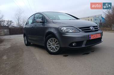 Хетчбек Volkswagen Golf Plus 2008 в Івано-Франківську