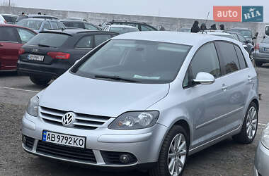 Хетчбек Volkswagen Golf Plus 2008 в 