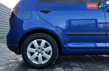 Хэтчбек Volkswagen Golf Plus 2005 в 