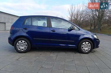 Хэтчбек Volkswagen Golf Plus 2005 в Светловодске