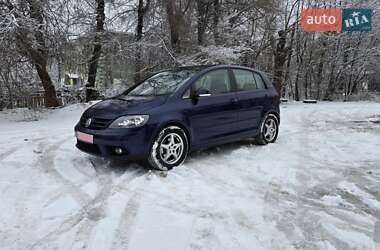 Хэтчбек Volkswagen Golf Plus 2007 в Каменском