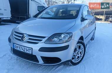 Хэтчбек Volkswagen Golf Plus 2005 в Звягеле