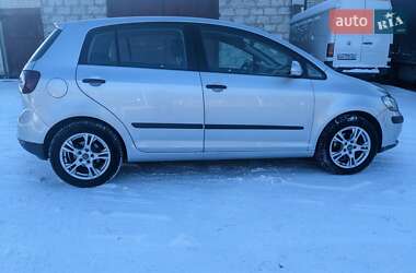 Хэтчбек Volkswagen Golf Plus 2005 в Звягеле