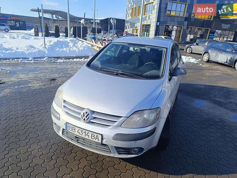 Хетчбек Volkswagen Golf Plus 2007 в Києві