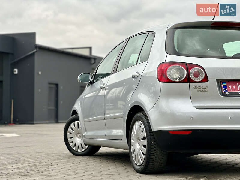 Хэтчбек Volkswagen Golf Plus 2007 в Виннице