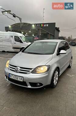 Хэтчбек Volkswagen Golf Plus 2005 в Ивано-Франковске