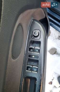 Хетчбек Volkswagen Golf Plus 2005 в 