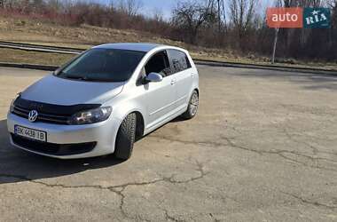 Хэтчбек Volkswagen Golf Plus 2010 в Ровно