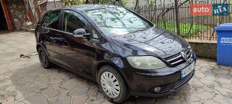 Хэтчбек Volkswagen Golf Plus 2007 в Кольчине фото 8 Хэтчбек Volkswagen Golf Plus 2007 в Кольчине