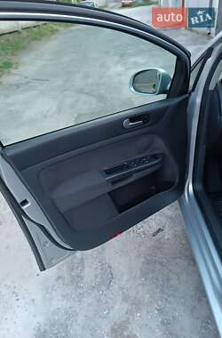 Хетчбек Volkswagen Golf Plus 2007 в 