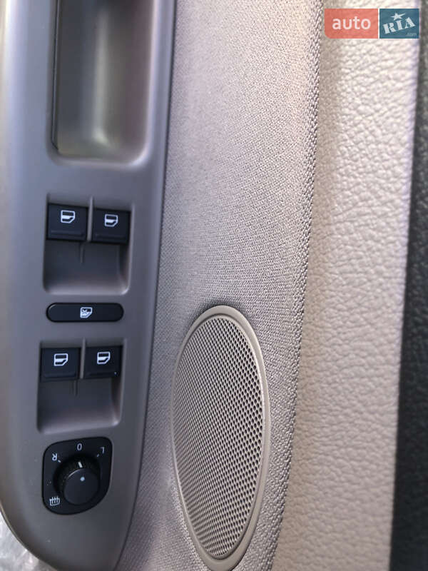 Хетчбек Volkswagen Golf Plus 2009 в Коростені