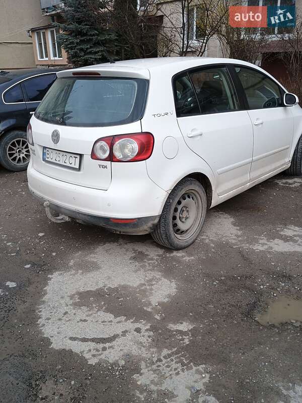 Хэтчбек Volkswagen Golf Plus 2007 в Борщеве