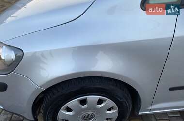Хэтчбек Volkswagen Golf Plus 2005 в 