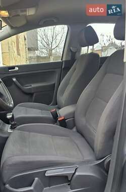 Хетчбек Volkswagen Golf Plus 2005 в 