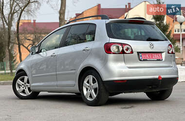Хетчбек Volkswagen Golf Plus 2008 в 