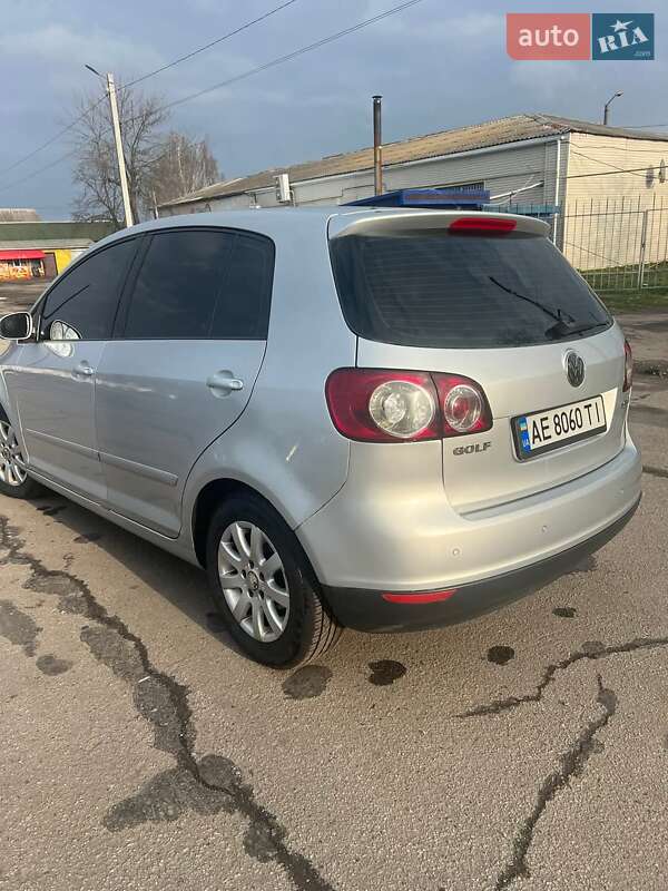 Хэтчбек Volkswagen Golf Plus 2005 в Пятихатках