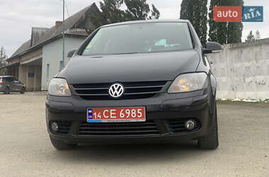 Хэтчбек Volkswagen Golf Plus 2007 в 