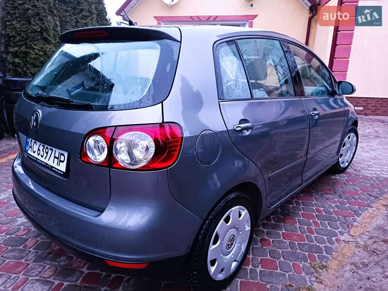 Хетчбек Volkswagen Golf Plus 2006 в Камені-Каширському