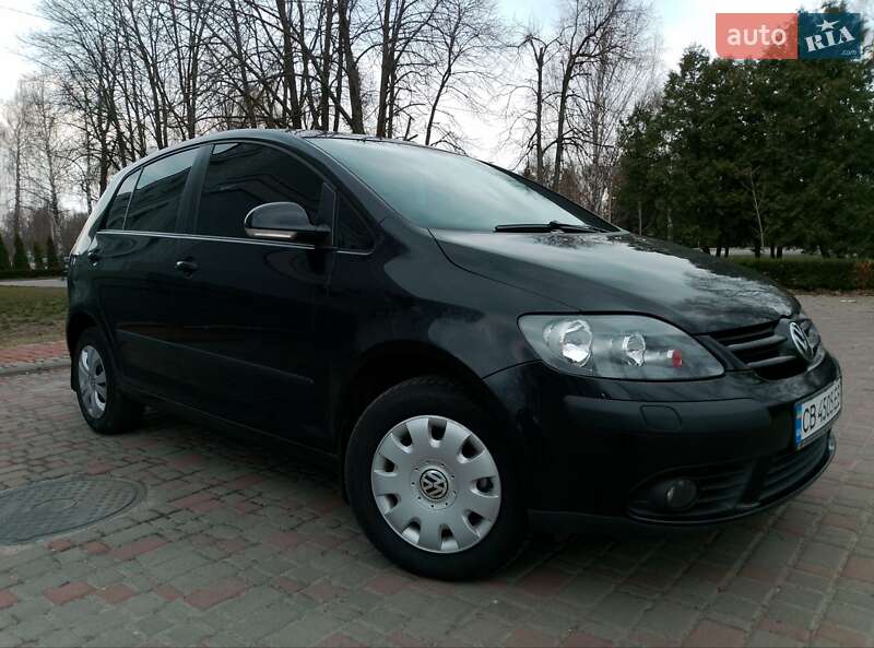 Хэтчбек Volkswagen Golf Plus 2005 в Лубнах