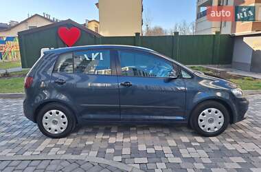 Хетчбек Volkswagen Golf Plus 2005 в 