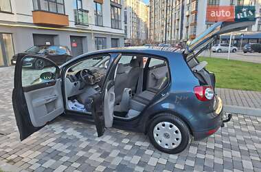 Хетчбек Volkswagen Golf Plus 2005 в 