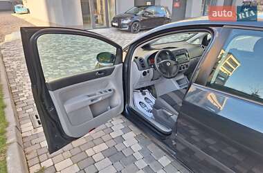 Хетчбек Volkswagen Golf Plus 2005 в 